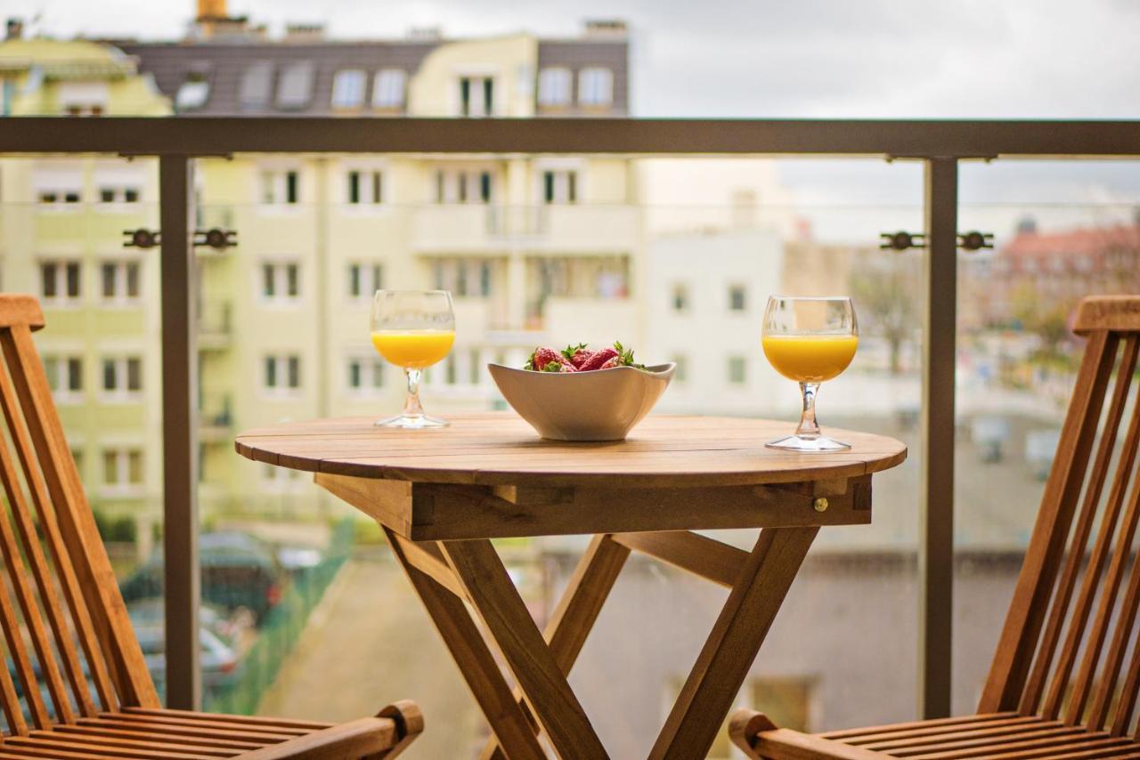 Apartamenty Homely Place Blisko Starego Rynku - Parking Posen Exterior foto
