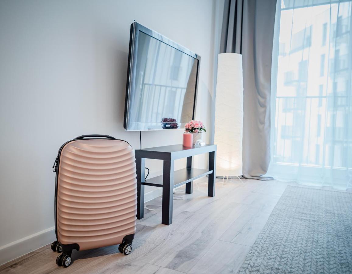 Apartamenty Homely Place Blisko Starego Rynku - Parking Posen Exterior foto