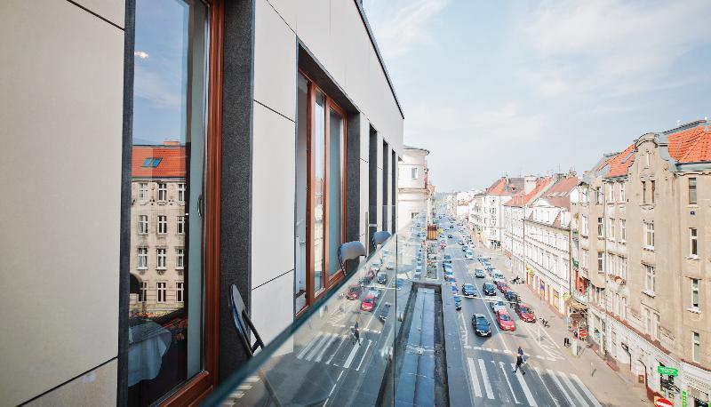 Apartamenty Homely Place Blisko Starego Rynku - Parking Posen Exterior foto